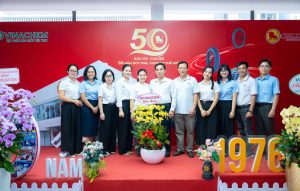 CÁT LONG CHÚC MỪNG TÂN TỔNG GIÁM ĐỐC CASUMINA